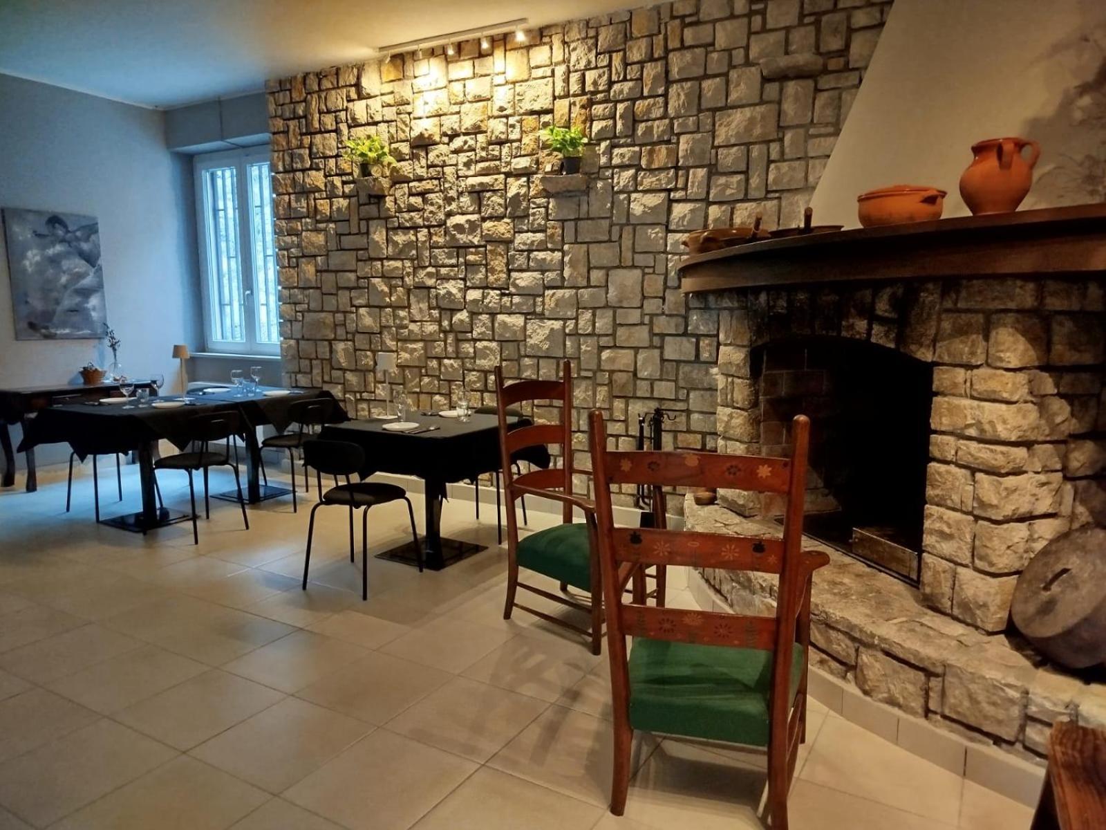 Orsa Maggiore Rifugio Campoli Appennino المظهر الخارجي الصورة